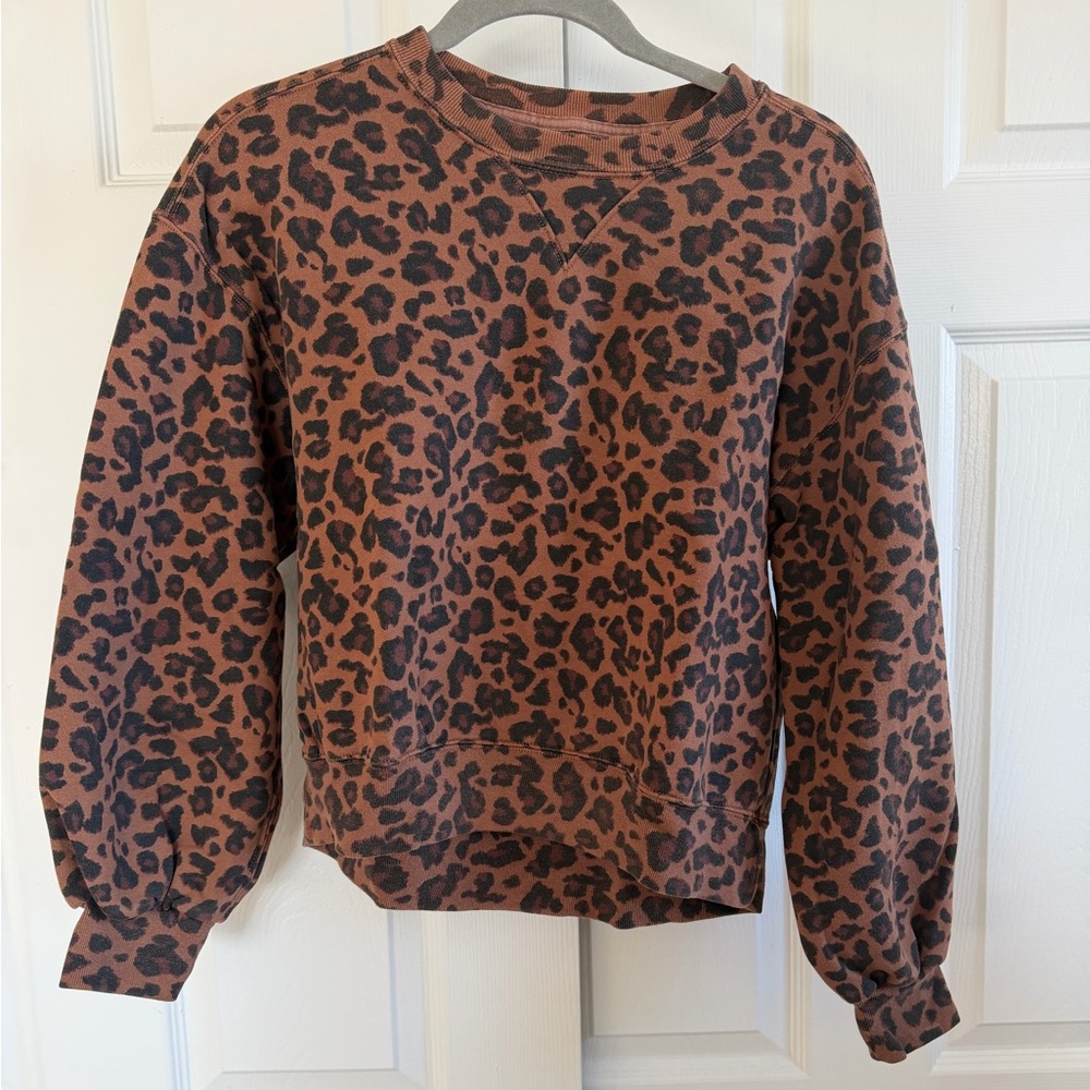 Abercrombie & Fitch Leopard Crewneck